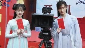 成毅袁冰妍恋情爆料最新,甜蜜互动引粉丝热议 第3张 成毅袁冰妍恋情爆料最新,甜蜜互动引粉丝热议 第3张