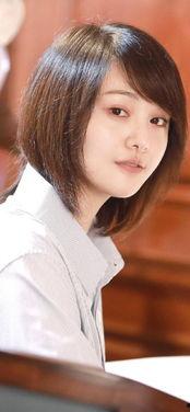 娱乐圈明星小爆料是谁,揭秘明星背后的故事 第2张 娱乐圈明星小爆料是谁,揭秘明星背后的故事 第2张